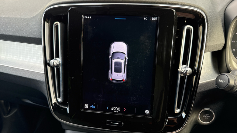 Volvo XC40 2.0 B3P Core 5dr Auto Petrol Estate